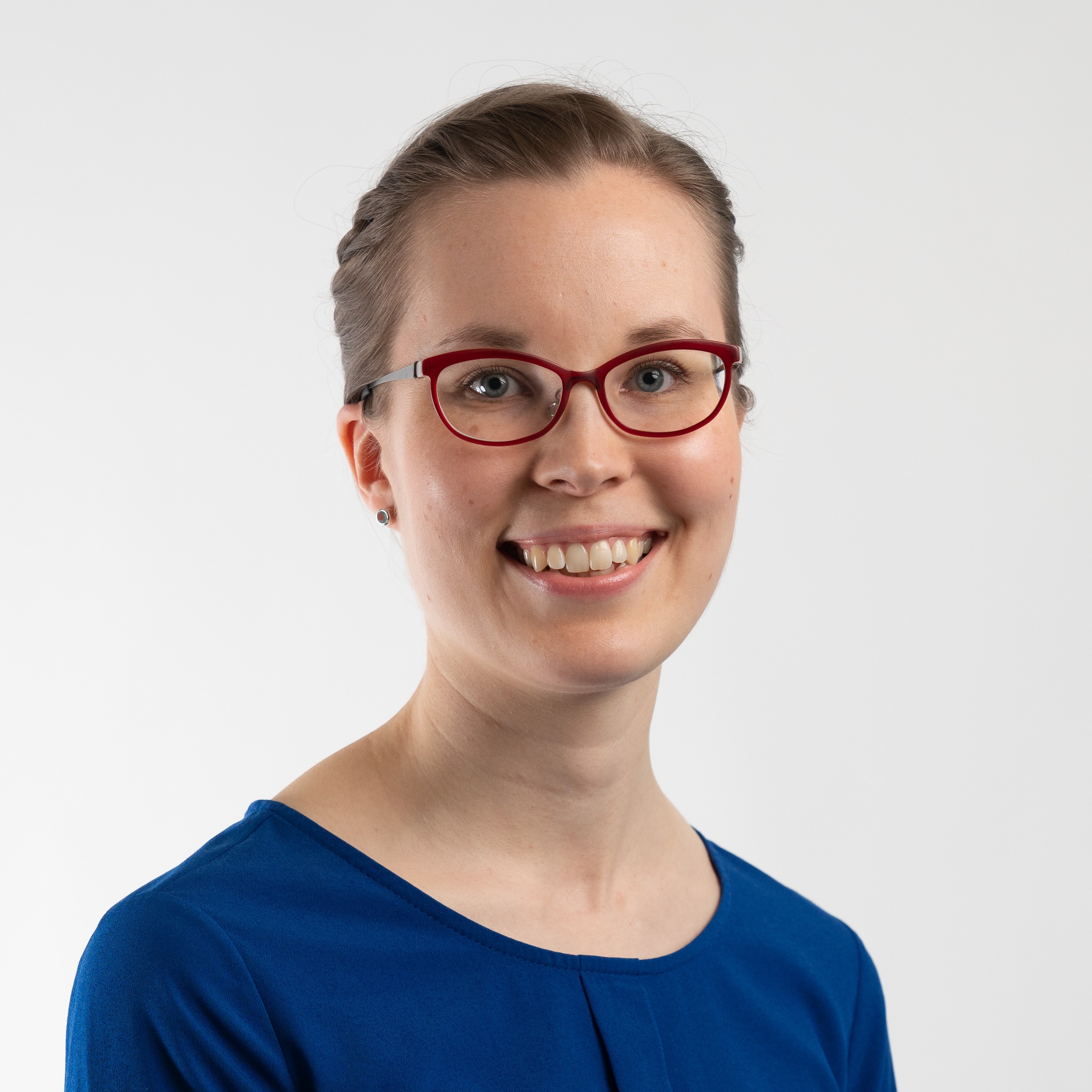 Dr. Elli Käpylä, Manager of Academic Alliances & Applications Scientist